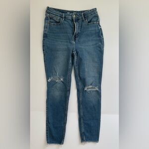 Old Navy Jeans Rockstar Women Size 12 Super Skinny High Rise Thrashed Distressed